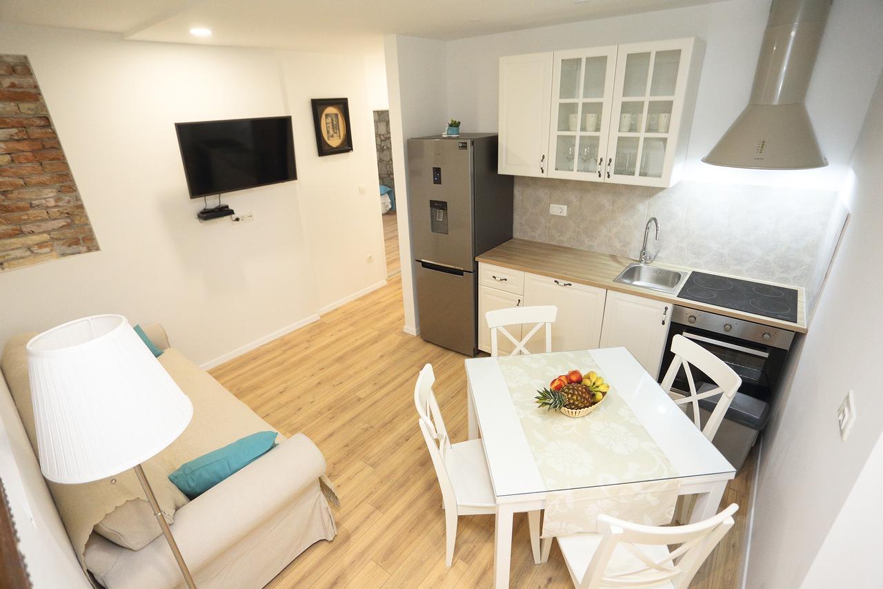 Apartman Old Town 2 *